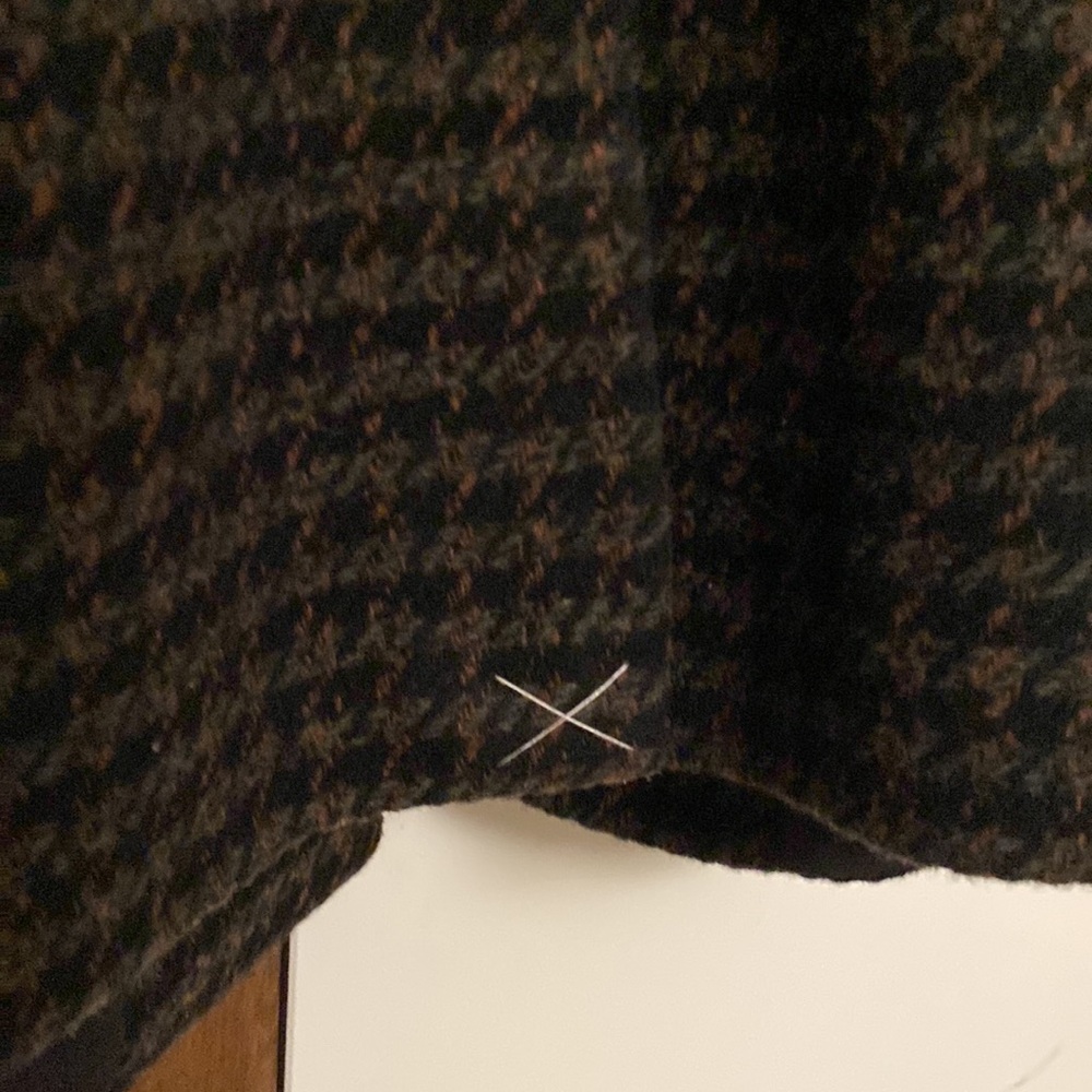 EXPRESS Men's Wool Blend Winter Dress Coat - Black/Dark Green/burnt orange Plaid - Picture 6 of 6